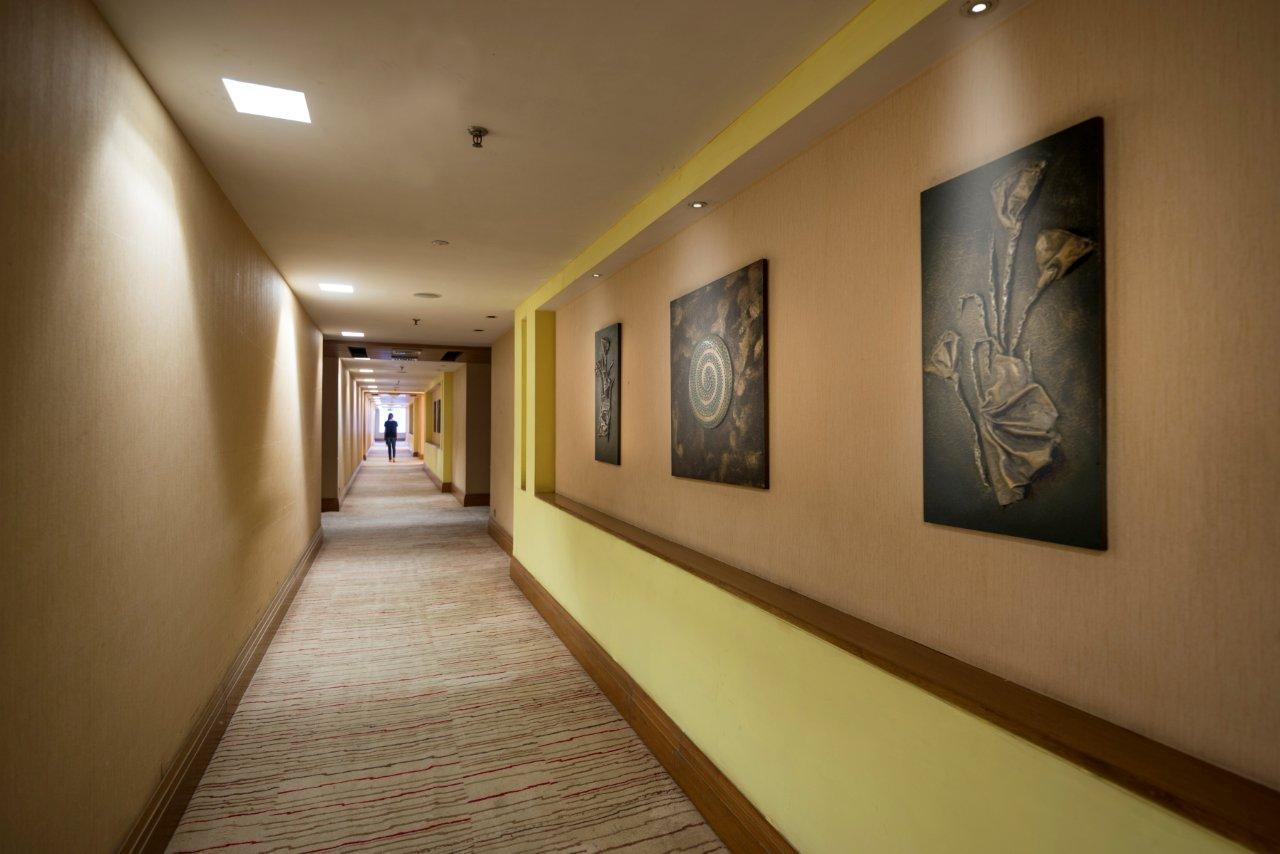 Nirvana Luxury Hotel L Лудхіяна Екстер'єр фото