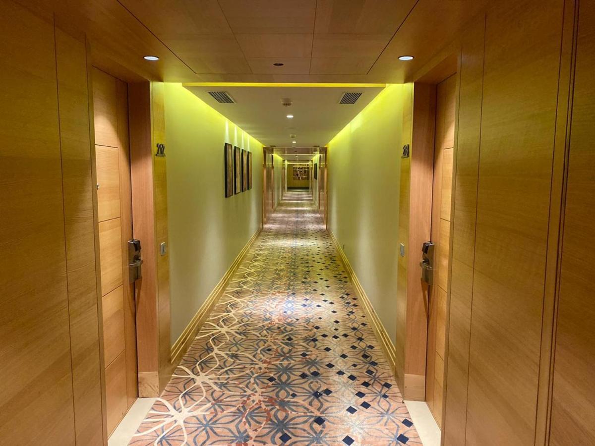 Nirvana Luxury Hotel L Лудхіяна Екстер'єр фото